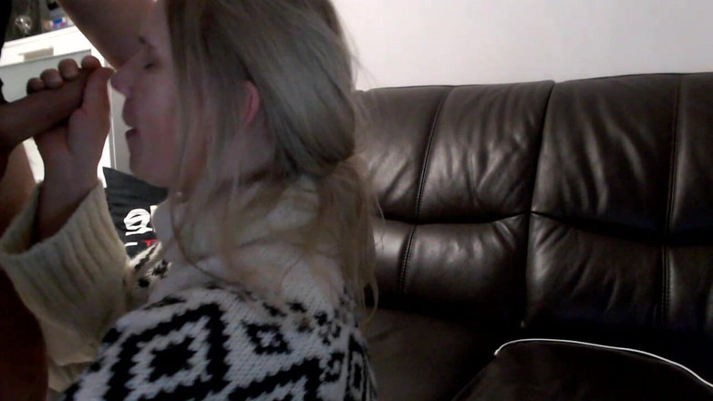 MagicStas: 顔に精液をしてフェラチオと手コキを望む女の子