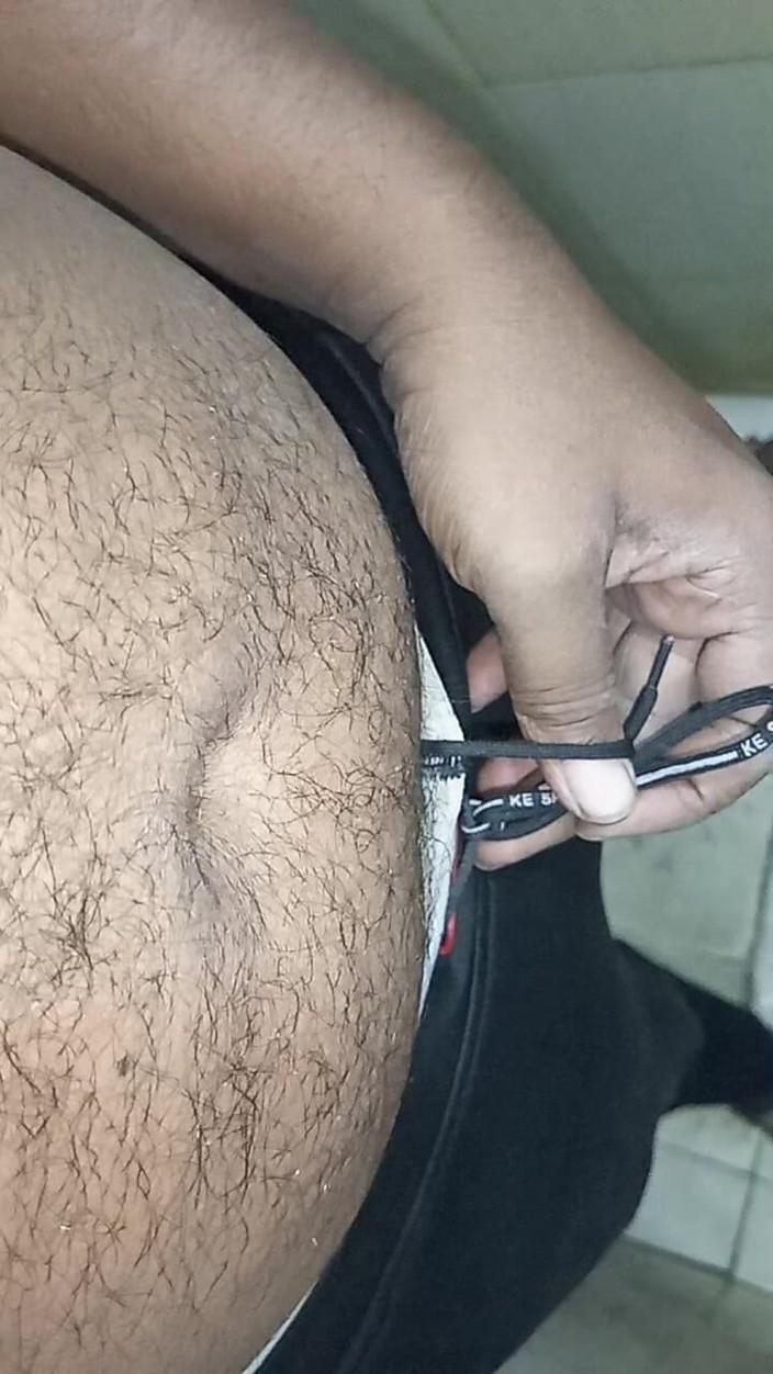 Sweet Indian cock: Indisk pojke utomhus masterbate med stor kuk