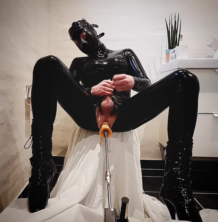 Hooded June: Hot Doll Gets Fuck by Machine and Cums