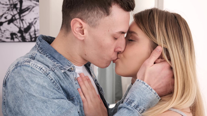 Real Agent: Hairy Teen Blonde Grabs Fat Schlong for Sexual Fun