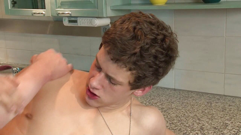 Gay X: Cực khoái sâu qua đường hậu môn - (không bao cao su)