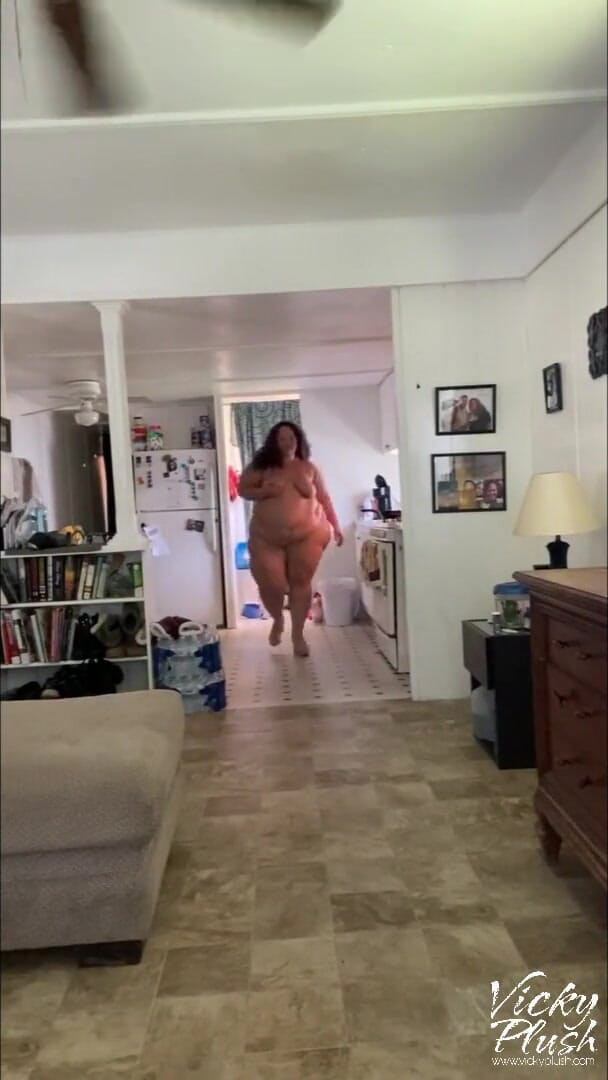 Vicky Plush: Custom walking for stepdaddy
