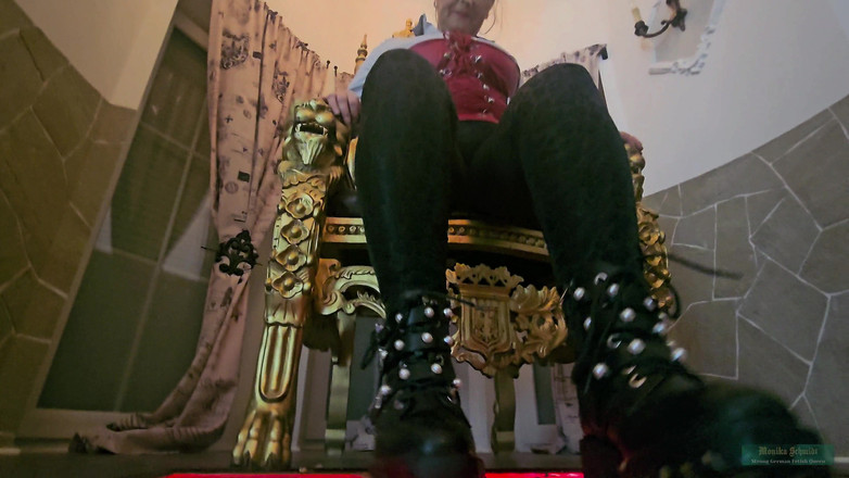 Strict Senz: Monika Schmidt Under My Dirty Boots Slave Lick Crushing Waste...