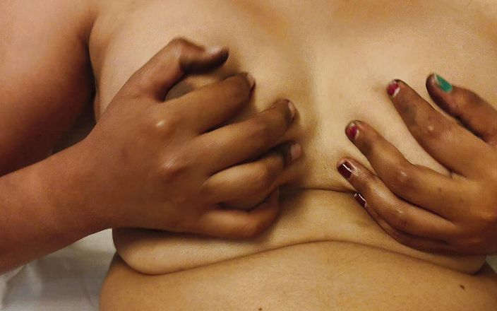 Roohi Studio: A Girl Doing Masturbation in Hotel Room