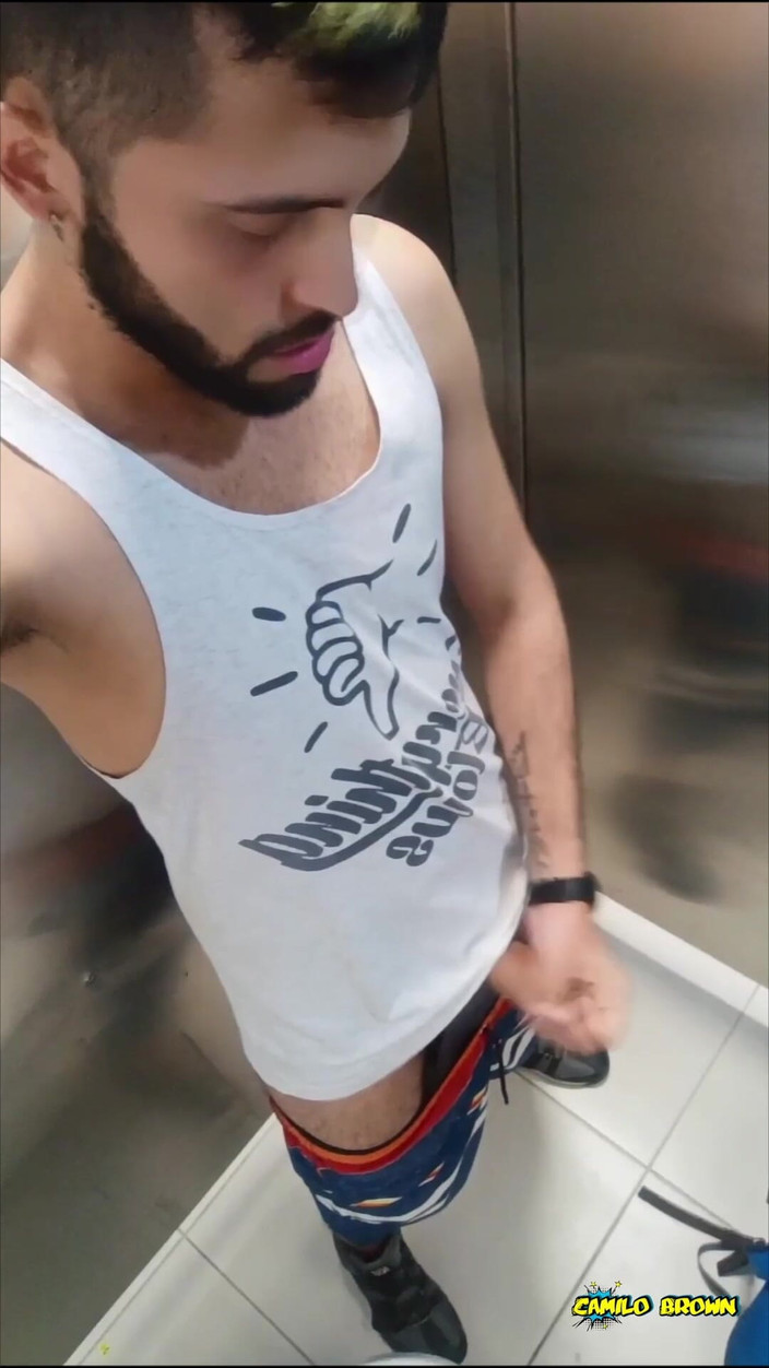 Camilo Brown: Big Dick Latino Risky Jerking off in the Mall's Bathroom...