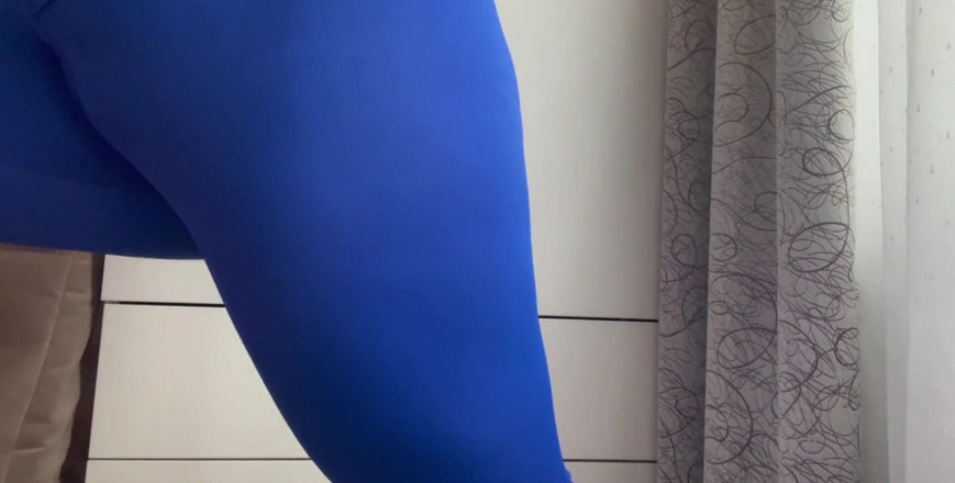 Lux Eva: 火辣继母做伸展