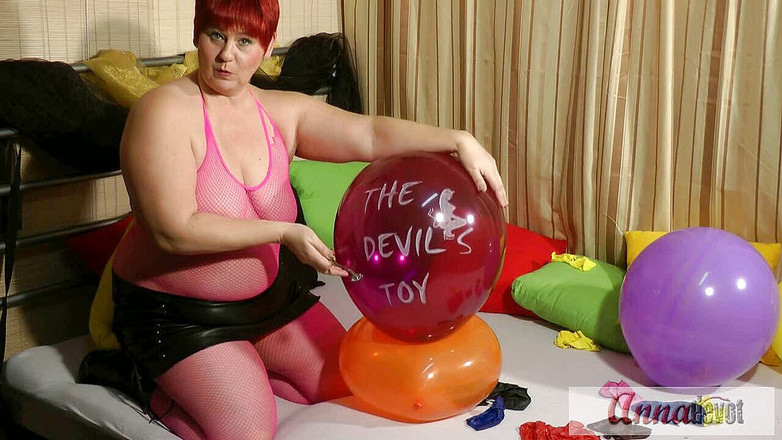 Anna Devot: Annadevot - Popping balónky - Fetiš video