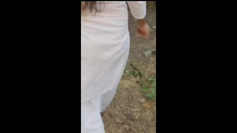 Parihema: Ragazza Sexy Pagata Scopata Duro a Pecorina