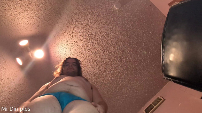 Mr Dimples: Giant Zeigt Dir, Warum Er Überlegen Ist!