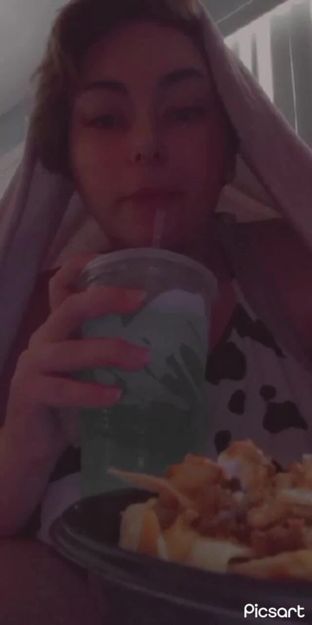 Mushroombitchx: Taco Bell Mukbang
