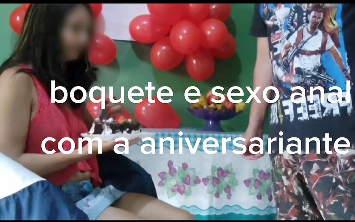 Xhacamisinha: Mladá dívka měla narozeniny, vykouřila a dala zadek