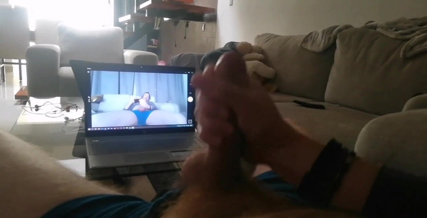 Dirty Talking Guy: Je narcistické se dívat?