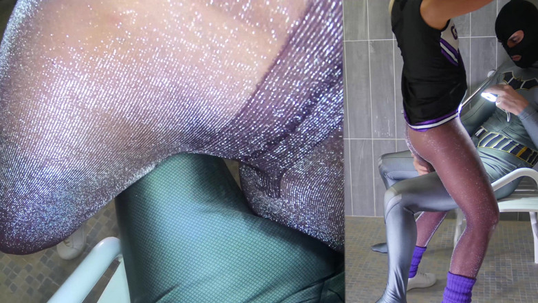 Nylon Xtreme: Naomie Loup, pom-pom girl, collants Lurex