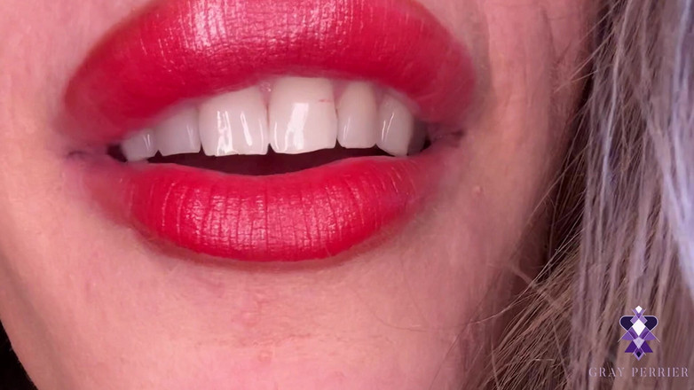 Gray Perrier: Trans Audio Porn 2 - De Rodillas - Soy Tu Dominatrix Y Estás...