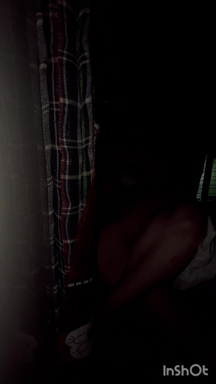 Rishi: Sir Mar Jaugi Prosím Bahar Nikalo Esko indický vysokoškolský učitel...