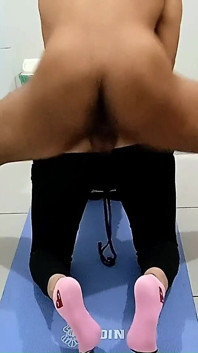 365 dagen anaal - dag 2 zelfs yoga ontspant je niet zoveel als anaal - Accounter Adventures