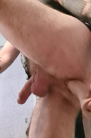 00noir: My hairy hole with dildo