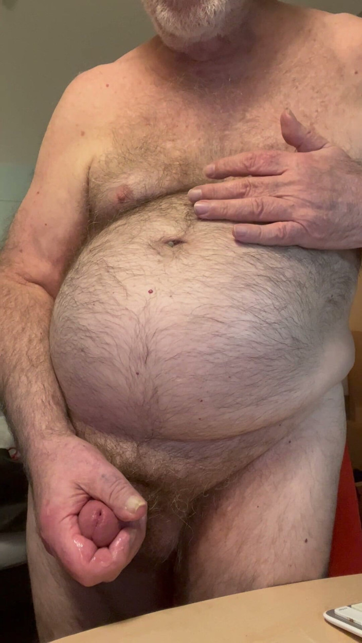 Coach Karl dude lodge: Coach Karl Cums with a Hottie 7217