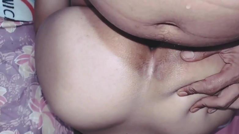 Pasutri indo: Mi-am futut fiica vitregă până când s-a simțit bine