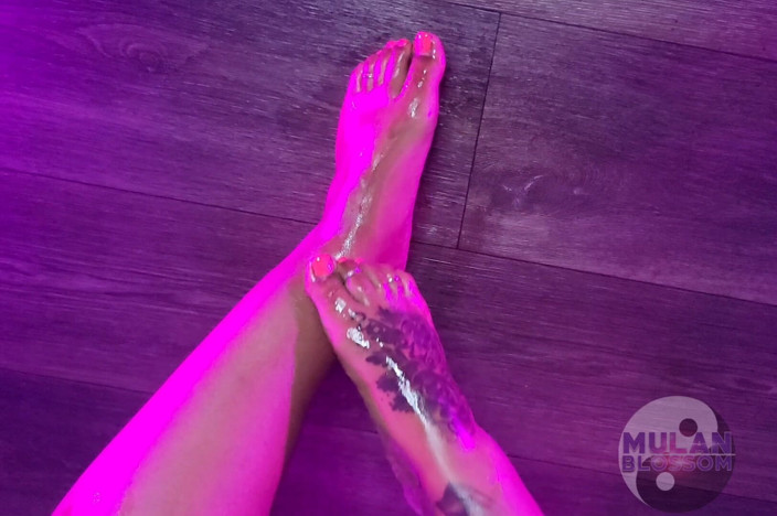 Mulan Blossom: Oiled Orange Toes &amp; Slippery Floor Worship