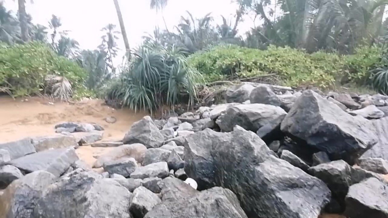 Tina Baby: Ho trovato questa baby puttana sexy lavorandosi dalla spiaggia