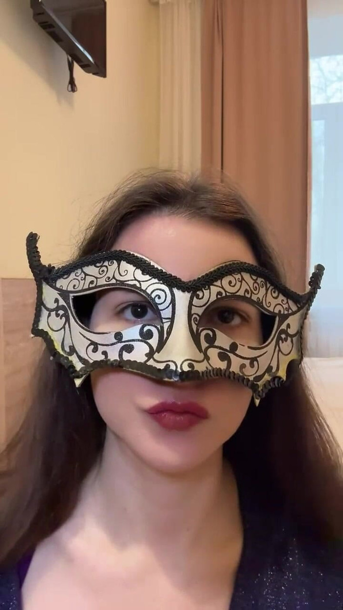 JuliaVeil: Russian Talkative Cutie in Stockings and Heels Dancing Striptease
