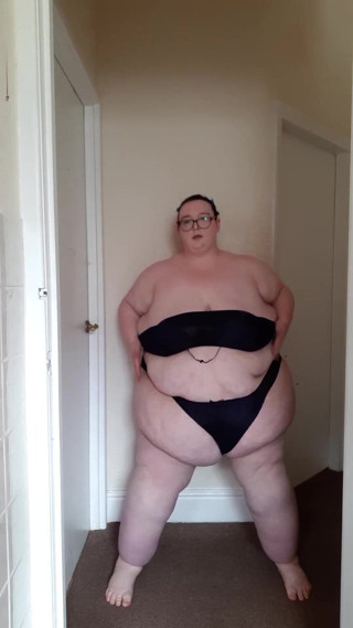 SSBBWLadyBrads: 나는 스트립을 좋아해