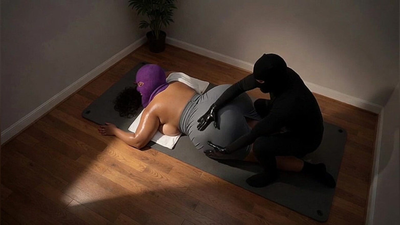 Xprohibidox1: Sister in Law BBW Secret Oil Massage - Face Down Ass...