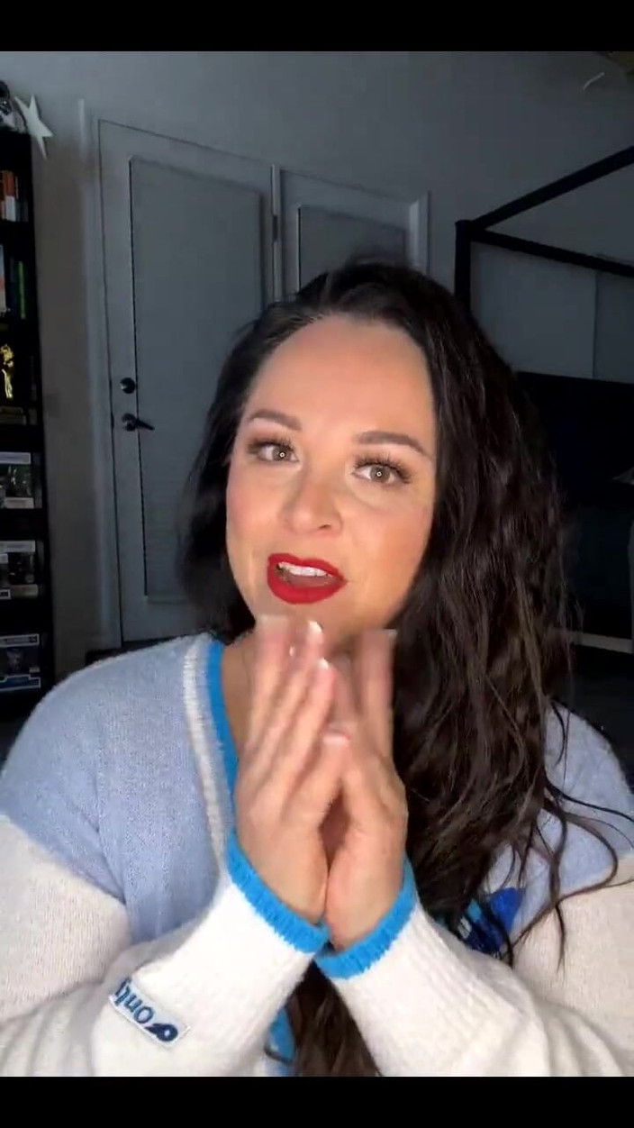 Amanda Thickk: Salut tout le monde