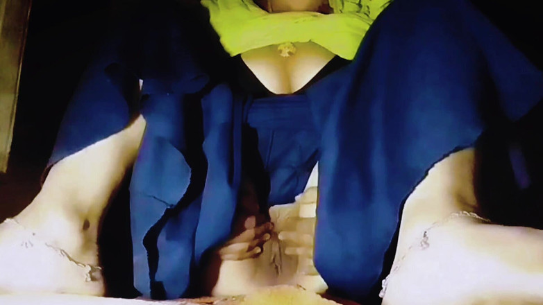 TricolorMusic3: Hot Babe Hot Laveneya Bhabhi Village Desi Gorąca Dziewczyna Jest...