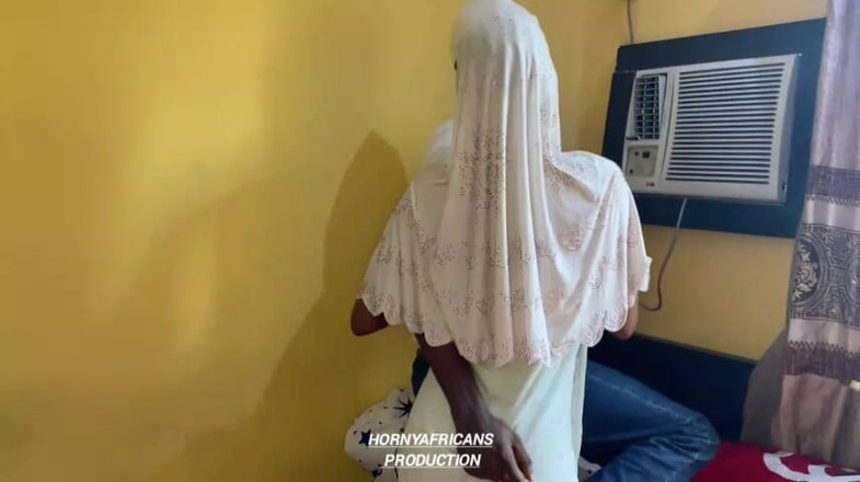 Horny Africans: Od opravy mého ac k dominování mé těsné kundičky