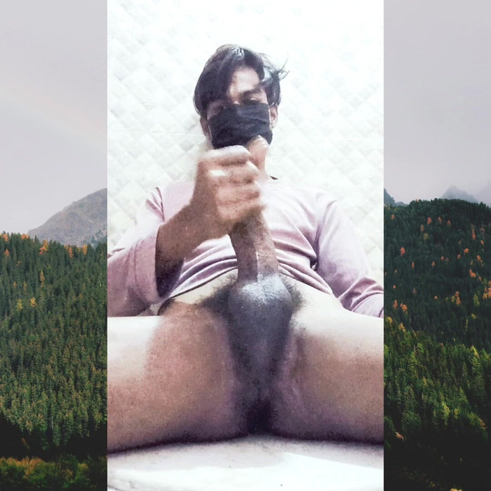 Xmama963: 화장실에서 벌거벗은 거유 소년 핸잡 - Xma963