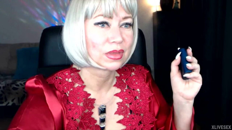 AimeeParadise: Nová soukromá show slavné ruské milf děvky Aimee Paradise