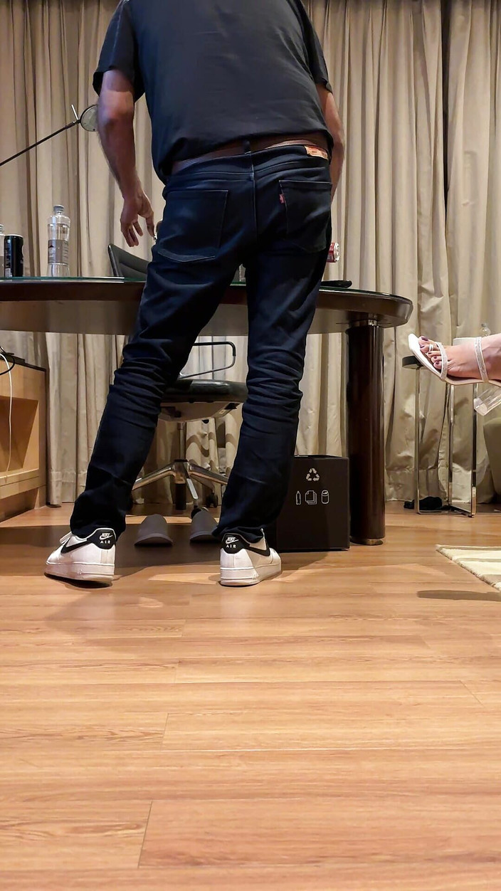 radhika rahul: Měl sex se ženou, kterou jsem potkal v klubu