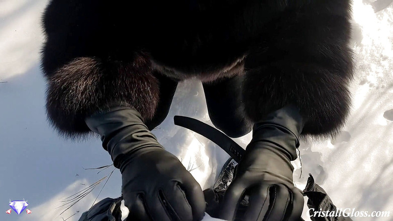 Cristall Gloss: 내 자지를 빨아주는 딥 오럴