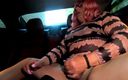 Kellycd: crossdresser kellycd masturbating in the back of the car and...