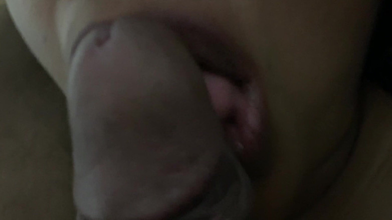 Tina Baby: Dacă îi sug pula, trebuie să-l rog să-mi lingă pizda