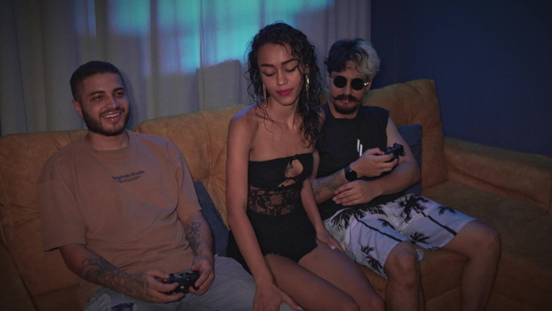 Max-Ryder431: I Discovered My Girlfriend's Infidelity, but What Happened Next Broght...