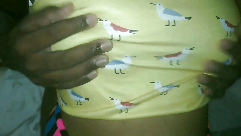 ShamaX: 彼女と性交するように私に求める