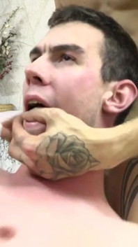 Orgia con la pornostar Jordan Fox e amici