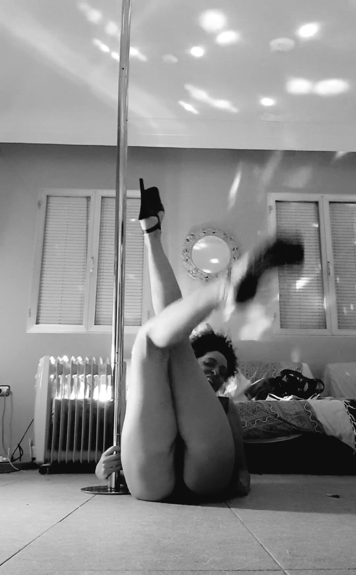 Sensualpolestar: 흑인과 백인 스트립쇼