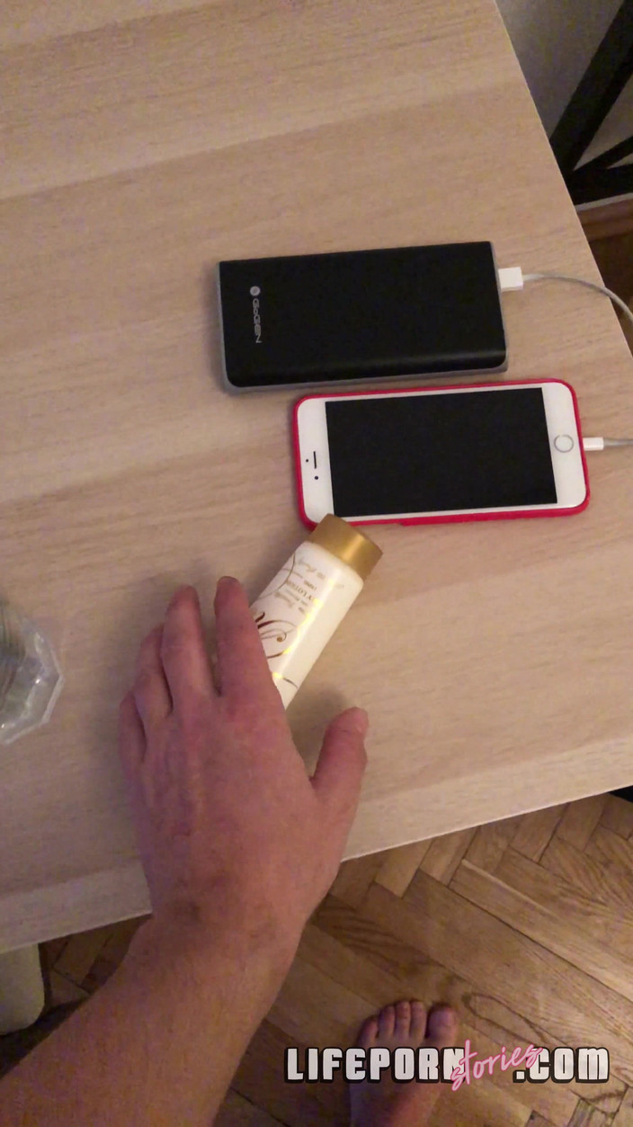 Life Porn Stories: Life porn stories 9 - parte 5 miss tette bagnate - imbevuta nella doccia...