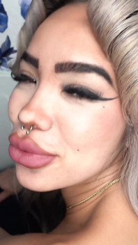 Gotfilled Luna Luxe Opens Her Pussy for Cum