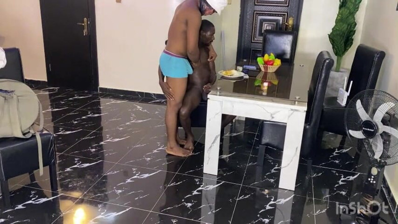 Sexual_addict: Chico tetona no lo vio venir