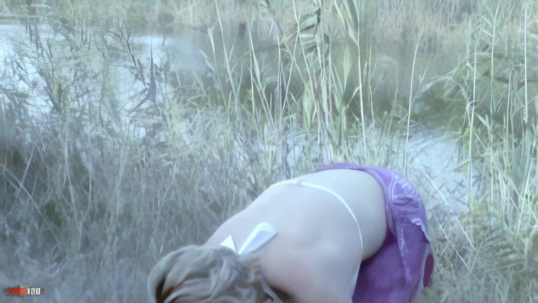 MMM100: Tigra: bella Tigra si spoglia nella foresta