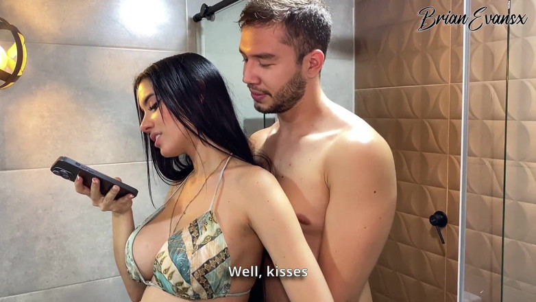 Brian Evansx: Ambar prada đang mang thai và hứng tình, cô ấy ăn brian evansx...