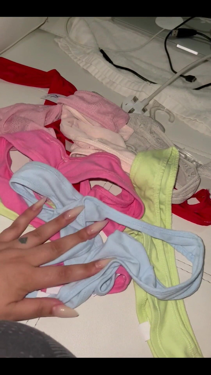 Anastasia Lux: Uwaga, jeśli chcesz 1 Wyślij mi napiwek i imię i nazwisko /...