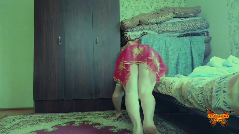 Kitty_Cross: Fianchi oscillanti, video peccaminanti