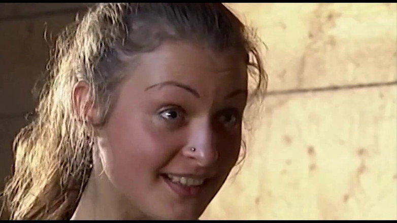 MCG Empire: Two Beautiful Young Vintage Lesbians Lick and Masturbate with Carrot...