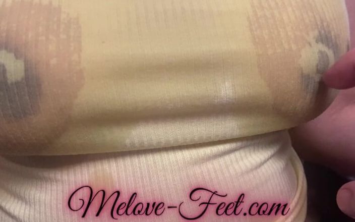 Naelor: Melove बड़े स्तन फिर से तेल से सनी हो रही है